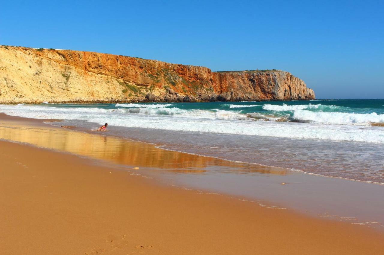 Sagres Sunny Room With Private Bathroom 300M From The Beach Extérieur photo