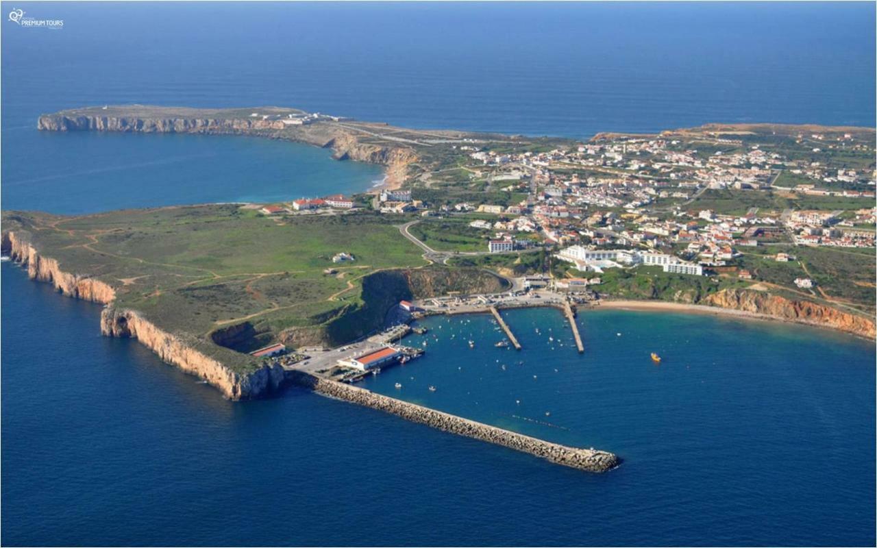 Sagres Sunny Room With Private Bathroom 300M From The Beach Extérieur photo